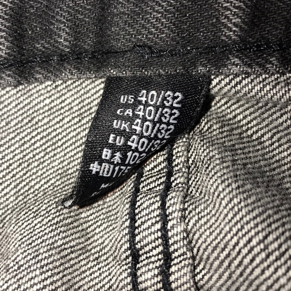 Men’s GAP Jeans - Picture 3 of 4